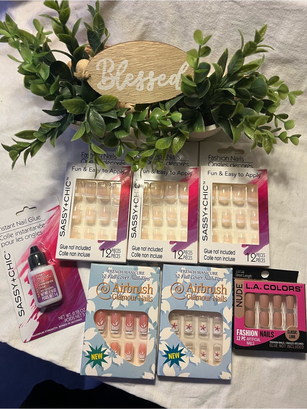 Nude & Pink Press-On Nail Set – Ready-to-Wear Nail glue included!